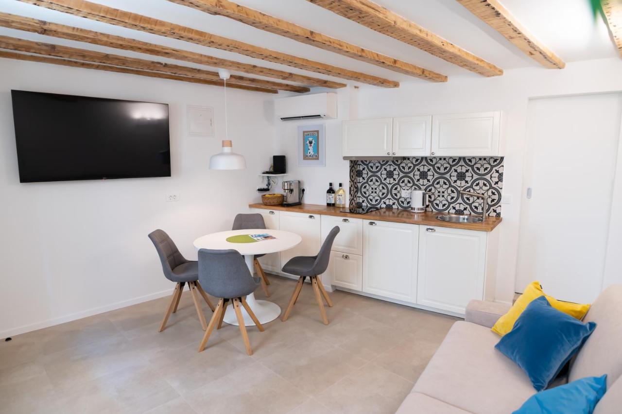 ספליט Vitelli Apartments And Rooms מראה חיצוני תמונה