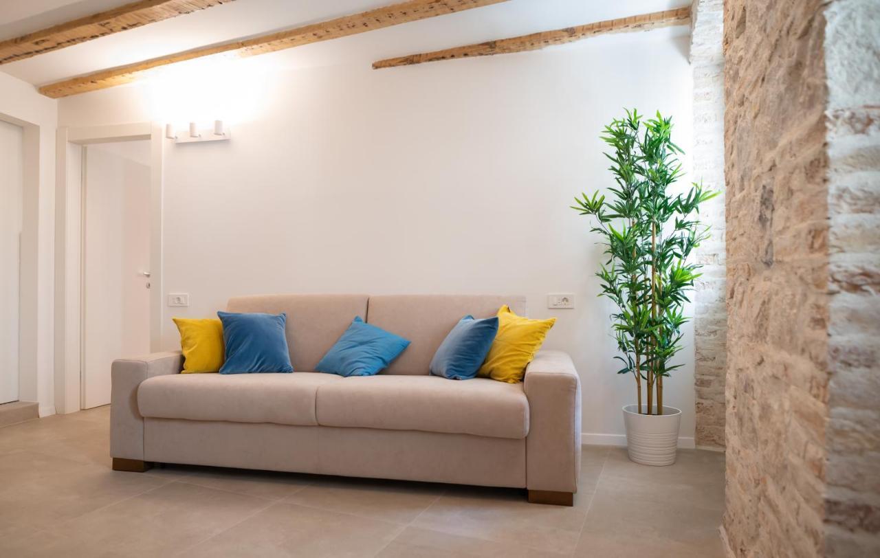 ספליט Vitelli Apartments And Rooms מראה חיצוני תמונה